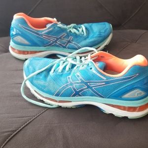 Asics Gel Nimbus 19 Running Shoes
